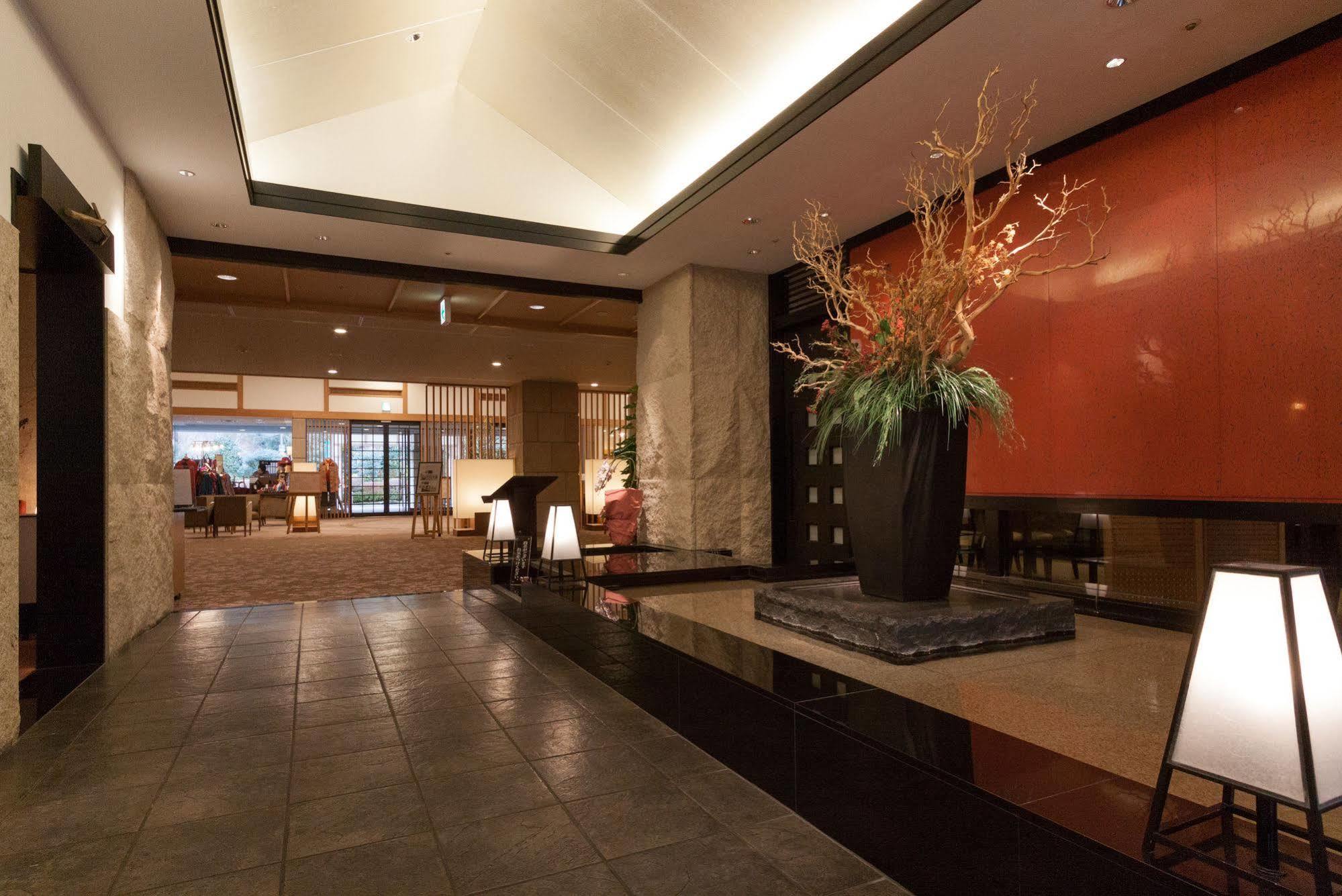 Hotel Hatsuhana Hakone Buitenkant foto