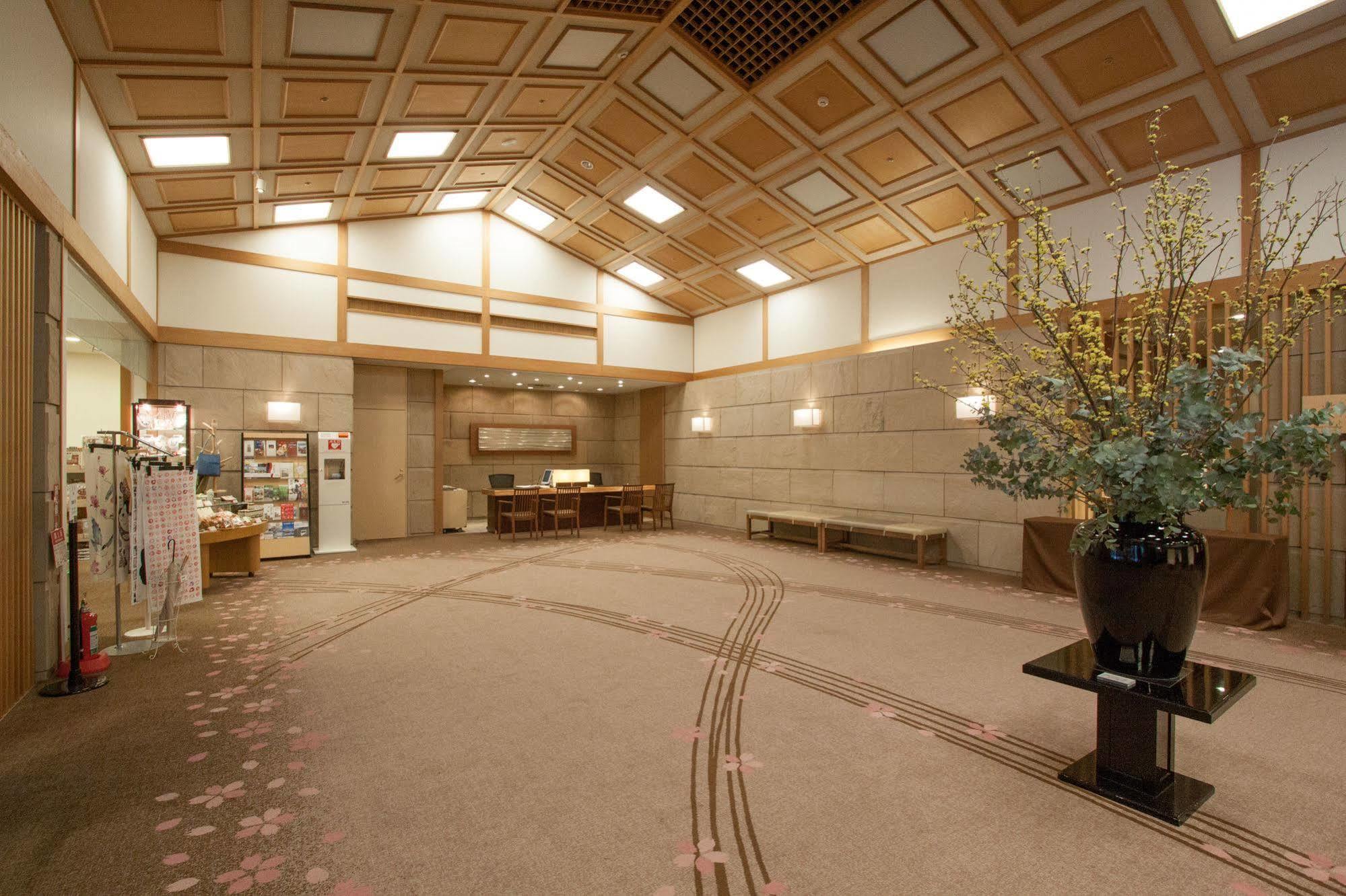 Hotel Hatsuhana Hakone Buitenkant foto