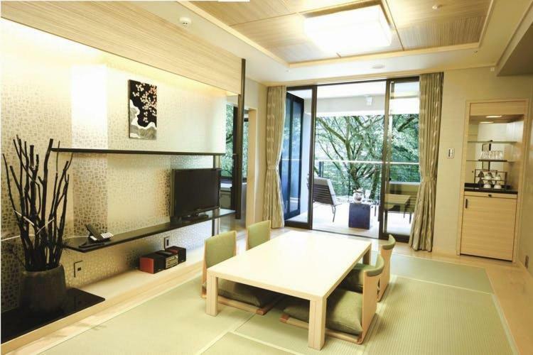 Hotel Hatsuhana Hakone Buitenkant foto
